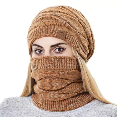Touca e Gorro feminina de malha e Lã Chiara. - comprar online