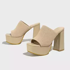 Sandália Feminina Plataforma Salto Alto Fashion Isabela - Clube das Coisas - Tudo para Você ficar mais Linda e Sexy