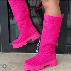 Bota Plataforma de Pelo Quente Brigithe. na internet