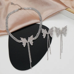 Imagem do Conjunto Becker Colar e Brinco de Borboleta de Luxo, Conjunto Coleira Gravatinha.