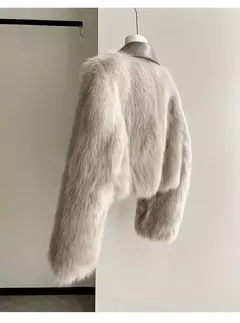 Casaco de Pelo Quente e Elegante Amanda - loja online