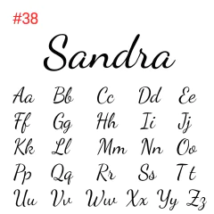 Colar com Nome Personalizado Fino e Elegante.