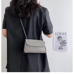 Bolsa de Mão com Strass, Bolsa Feminina de Ombro, Bolsa Pequena de Strass. - comprar online