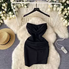 Vestido plissado Bicolor com Alcinha de Corrente e Zíper lateral Emily na internet