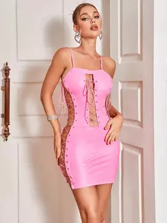 Vestido de Couro Sexy Vazado e Decotado Luna