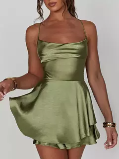 Vestido curto de Alcinha em Cetim Camille - comprar online