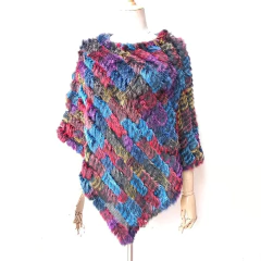 Poncho Rihanna Elegante de Pele de Coelho Xale. - Clube das Coisas - Tudo para Você ficar mais Linda e Sexy