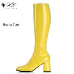 Bota Madelyn Brilhante com glitter com salto grosso quadrado. - loja online