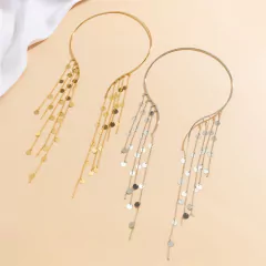 Colar Sexy com Penduricalhos Carinna