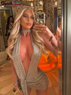 Vestido com Decote em V Profundo Curto Olívia - loja online
