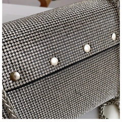 Bolsa de Mão com Strass, Bolsa Feminina de Ombro, Bolsa Pequena de Strass. - comprar online