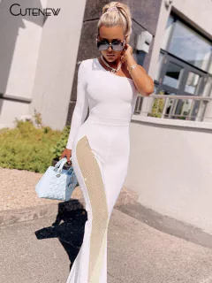 Imagem do Macacão Beatriz, Macacão Sexy com fenda transparente na perna.