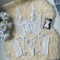 Lingerie Erótica Floral Transparente de Renda Amelia - comprar online