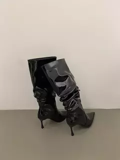 Imagem do Bota Feminina Cano Médio Fashion de Couro Salto Alto Fino Anny