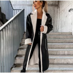 Sobretudo Elegante com Revestimento de Pelinhos Abigail.