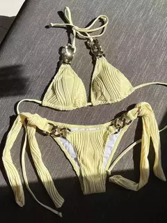 Imagem do Biquíni com Corrente e Laço Elegante Brigitte