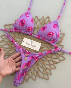 Biquíni elegante estampado com alça trançada Sophia