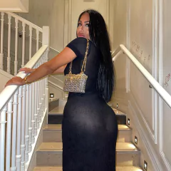 Vestido longo transparente colado com fenda e decote em V Brook. - Clube das Coisas - Tudo para Você ficar mais Linda e Sexy