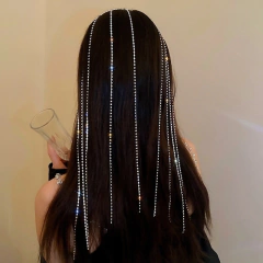 Tiara toda em Strass com Fios Longos em Cascata de Strass Vika. - comprar online