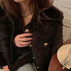 Imagem do Casaco de Lã de Cordeiro Estilo Europeu Ashiley.