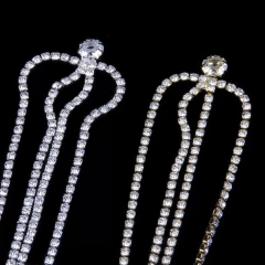 Corrente para corpo de Strass com Pingente de Coração ou Ponto de Luz Jooy. - Clube das Coisas - Tudo para Você ficar mais Linda e Sexy