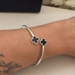 Bracelete Rigido Trevo semi aberto