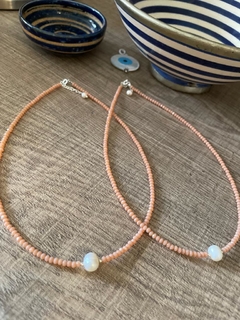 COLAR DE CRISTAL COM PÉROLA BARROCA (EM PRATA). - Tigresse Acessórios