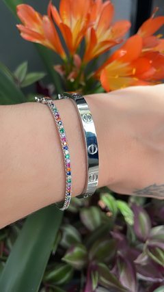 BRACELETE COLORIDO na internet