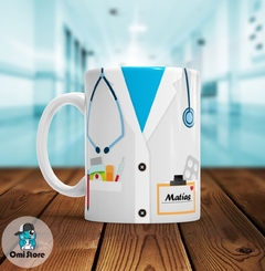 Taza de Cerámica Medico Con Nombre