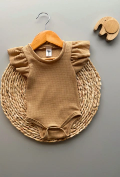 Conjunto Volado Beige - Art. 1190 - comprar online