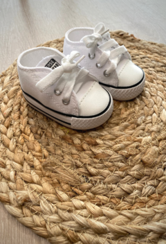 Zapatillas No caminantes Conv Blancas - Art. 0056 - Nuel Baby Boutique