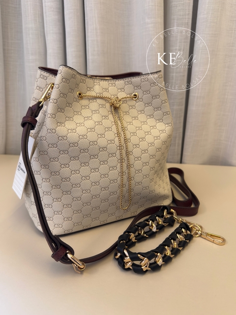 Bolsa Feminina Chenson Luxury Monograma Bucket Bag - comprar online