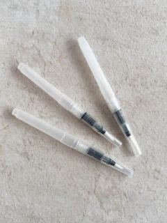 Pincel para agua x 3