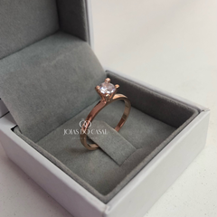 Anel Solitário Tradicional | Banhado a Ouro Rose - comprar online