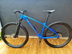 Trek Xcaliber 8 na internet
