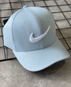 Boné Nike azul claro