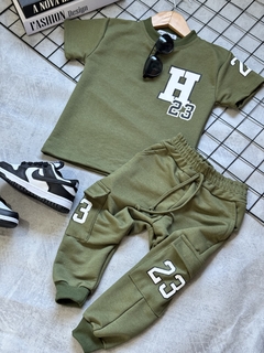 Conjunto H23 - todo em moletinho