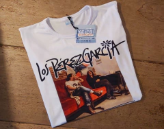 Remera Unisex Los Pérez García Frase Blanca - comprar online