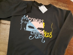 Buzo Negro Cuello Redondo Mereces lo que Sueñas Gustavo Cerati - comprar online