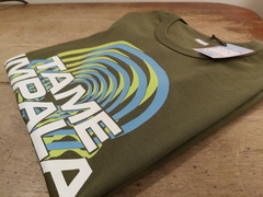 Imagen de Remera Unisex Tame Impala Diseño Verde Oliva