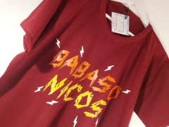 Remera Unisex Babasónicos Logo Bordó - Beatagonia Store