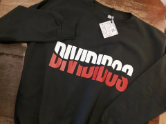 Buzo Negro Divididos Logo Clásico Cuello Redondo en internet