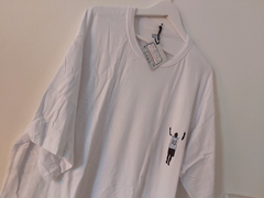OUTLET - REMERA BLANCA ESCUDITO MESSI Talle 4XL