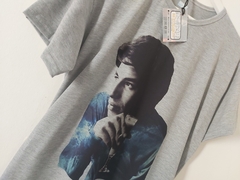 Remera Unisex Gris Melange Sandro el Gitano Art - comprar online