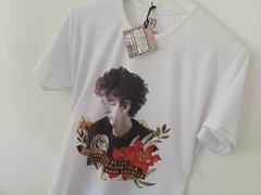 Remera Unisex Gustavo Cerati con Flores Amor Amarillo - Beatagonia Store