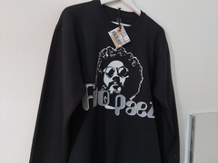 Buzo Negro Cuello Redondo Fito Páez Stencil - comprar online