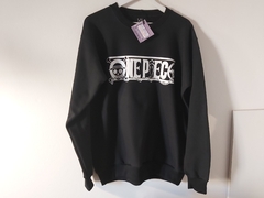 Buzo Negro Cuello Redondo One Piece Logo