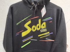 Canguro Frisado Negro Soda Stereo Estética 80's en internet