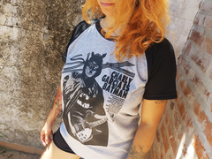 Remera Unisex Manga Ranglan Charly García es Batman - comprar online