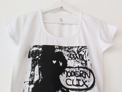 OUTLET - REMERA DAMA blanca CLICS MODERNOS talle S en internet